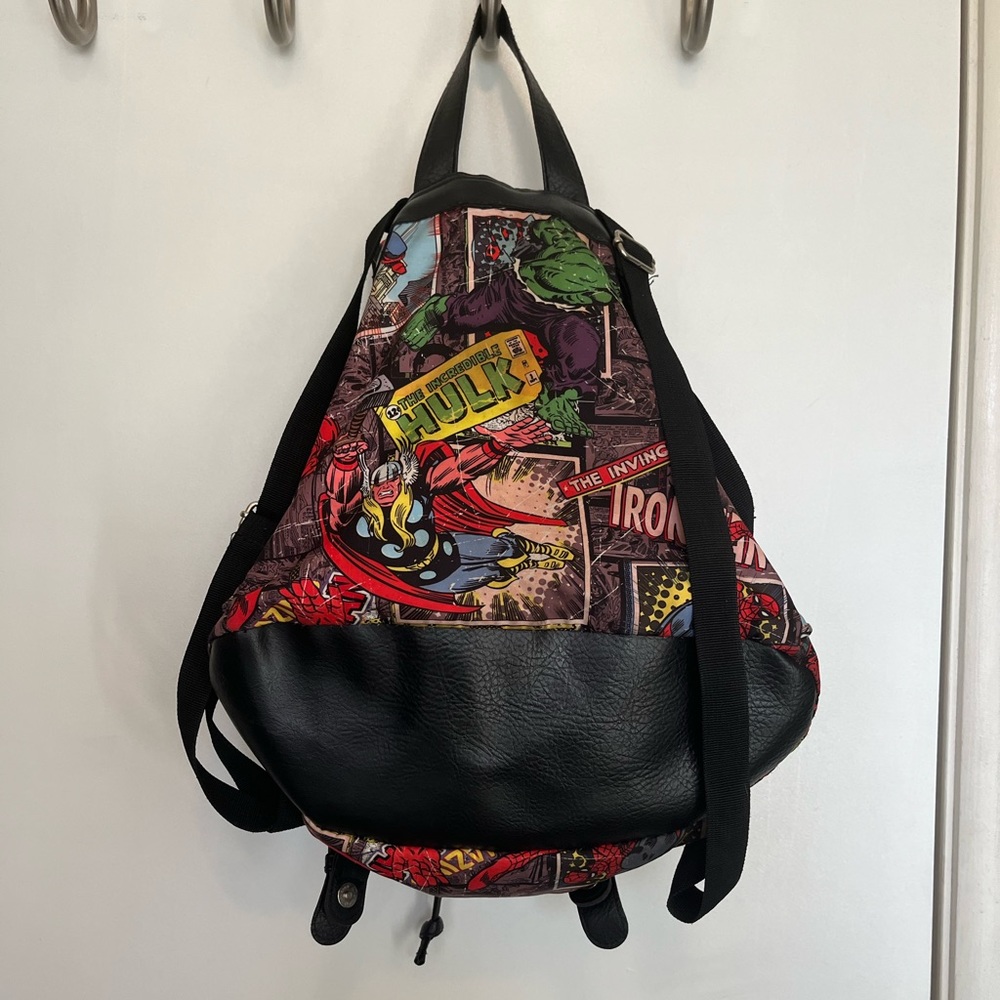 Marvel comics backpack - Picture 3 of 9
